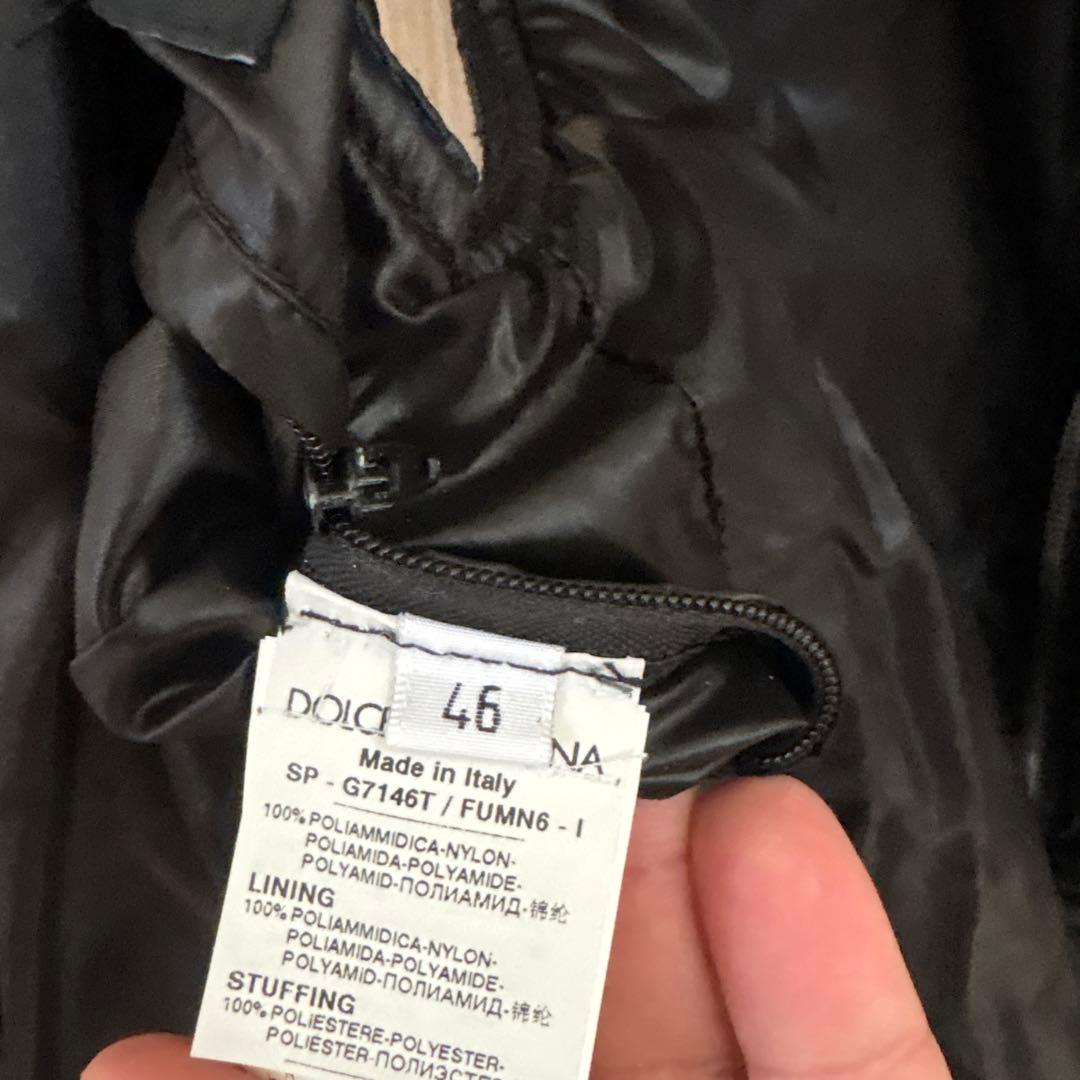 DOLCE & GABBANA ブラックダウンベスト