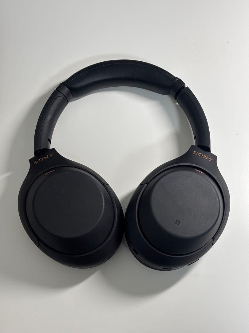 ワイヤレスヘッドホン WH-1000XM4 ブラック