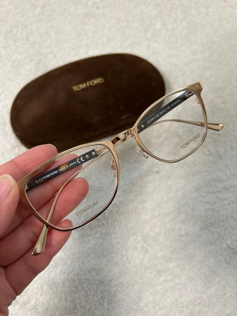 TOM FORD サングラス TF5483 ゴールド　メンズ　メガネ