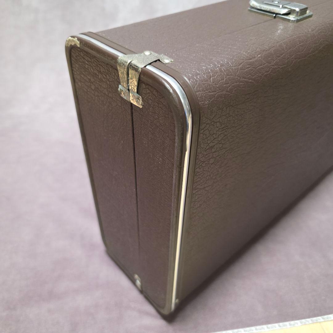 三味線ハードケース付き 新品弦３本・布カバーつき　楽器　和楽器　音楽　趣味