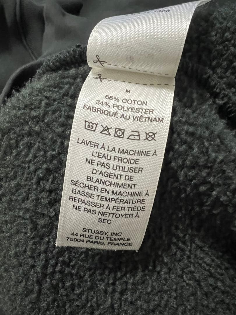 STUSSY ブラック スウェット M