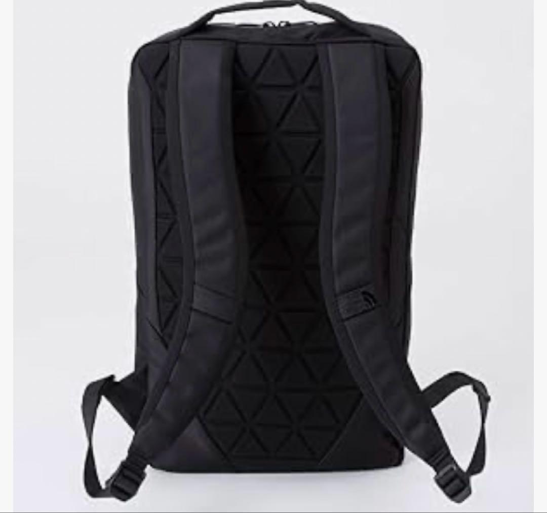 【未使用タグ付き】シャトルデイバック　リュック ２４L