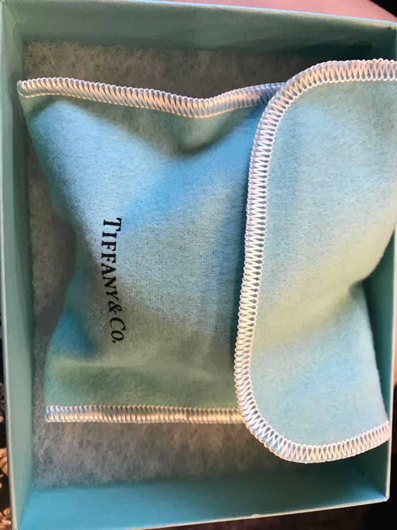 Tiffany & Co. ボーンカフ　ルテニウム