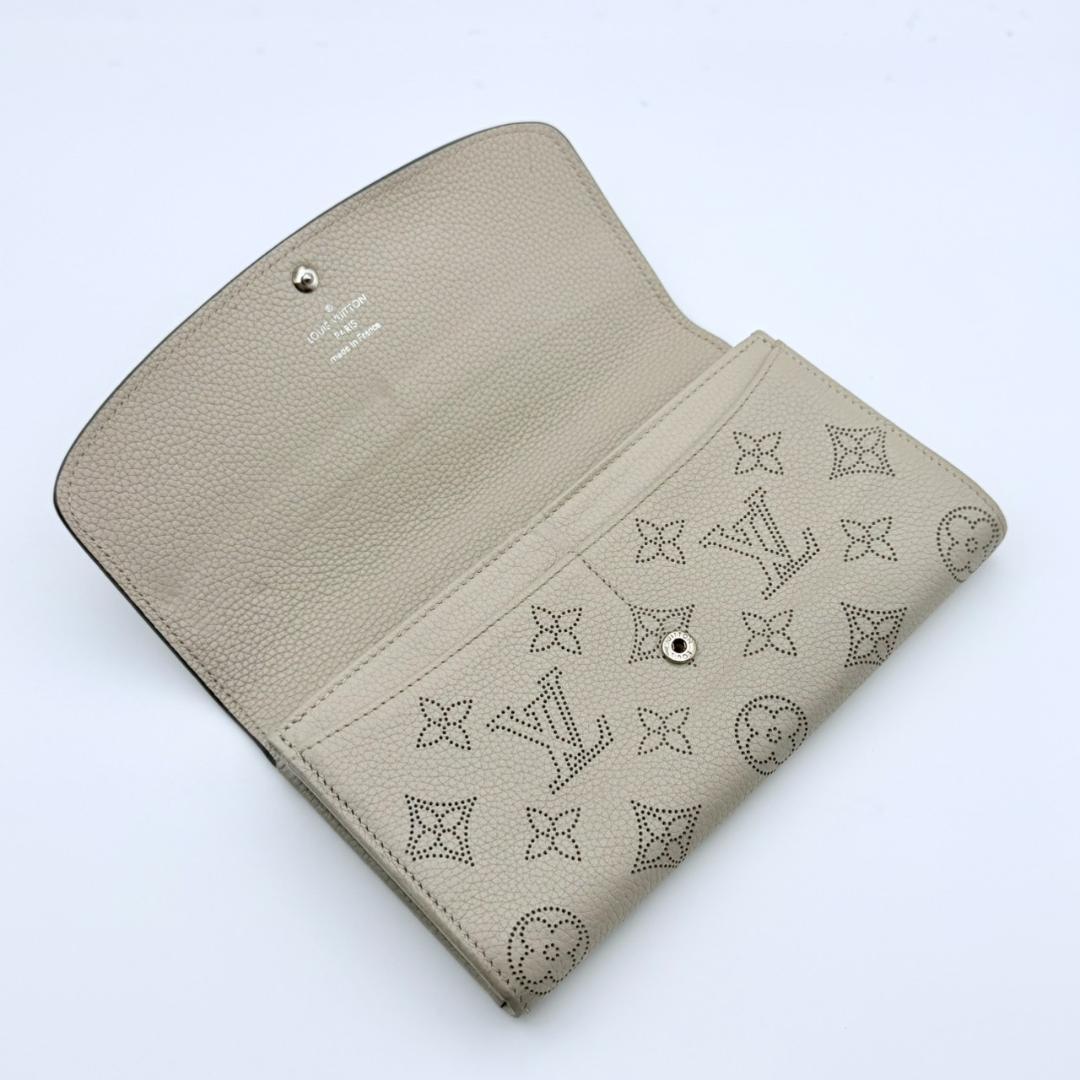 ルイヴィトン マヒナ ポルトフォイユ イリス ガレ 二つ折り長財布