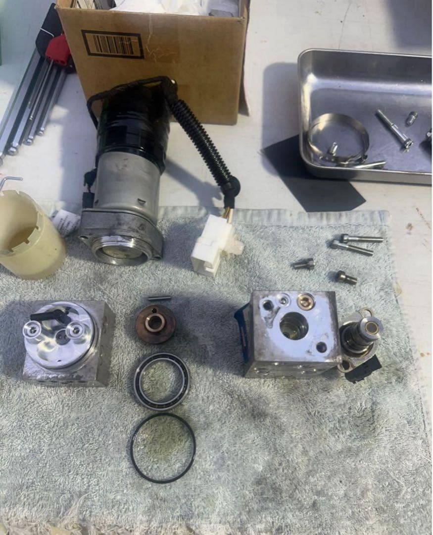 あきコペンl880k アクティブトップ油圧ポンプオーバーホール