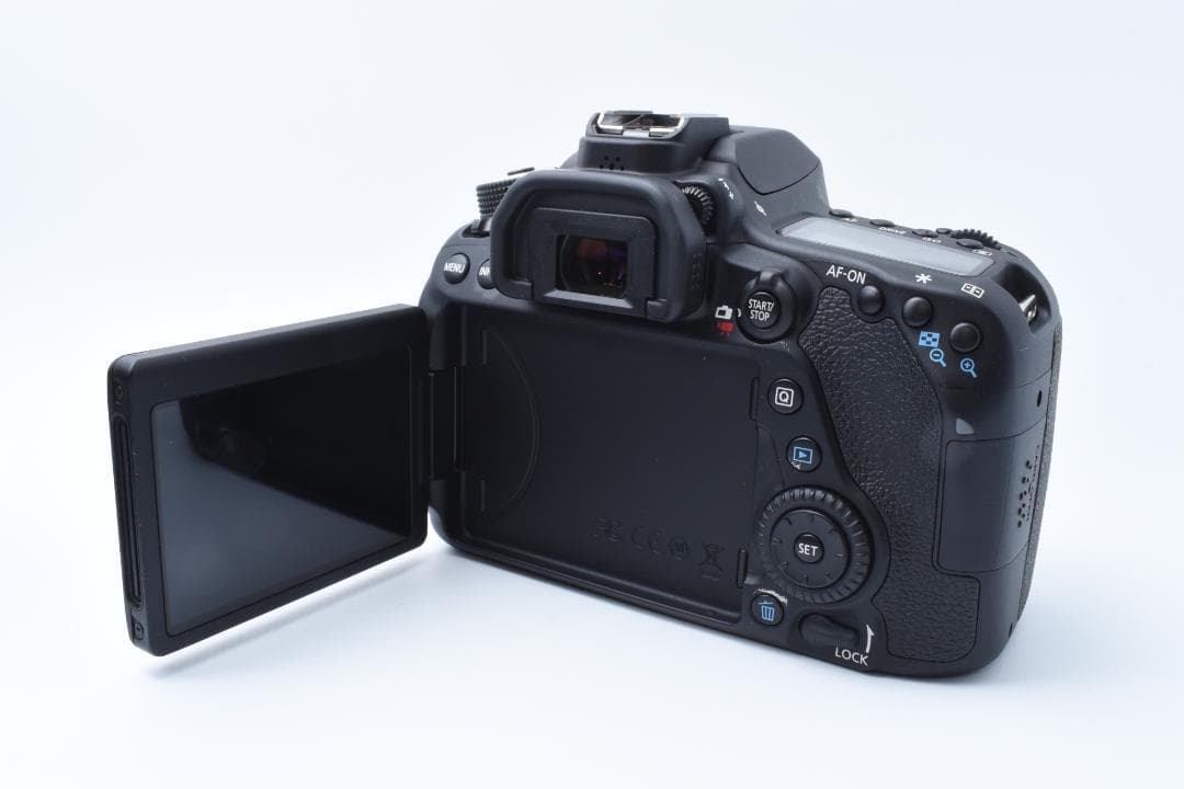 ★美品★ Canon EOS 80D トリプルレンズセット