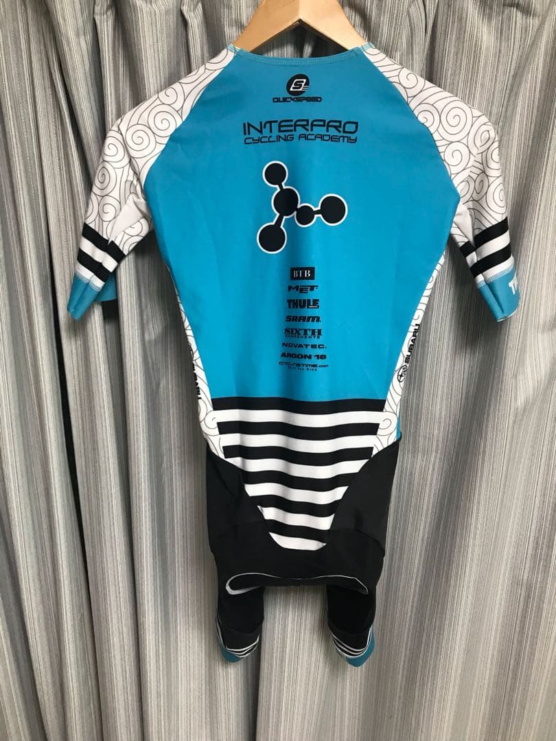 インタープロサイクリングアカデミー 半袖スキンスーツ Mサイズ