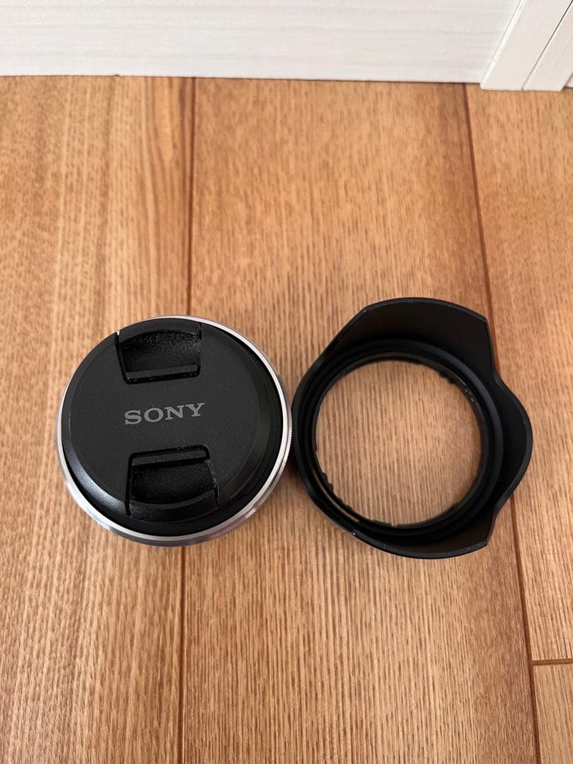 SONY E16mm F2.8 DC DN 単焦点広角レンズ&レンズフード