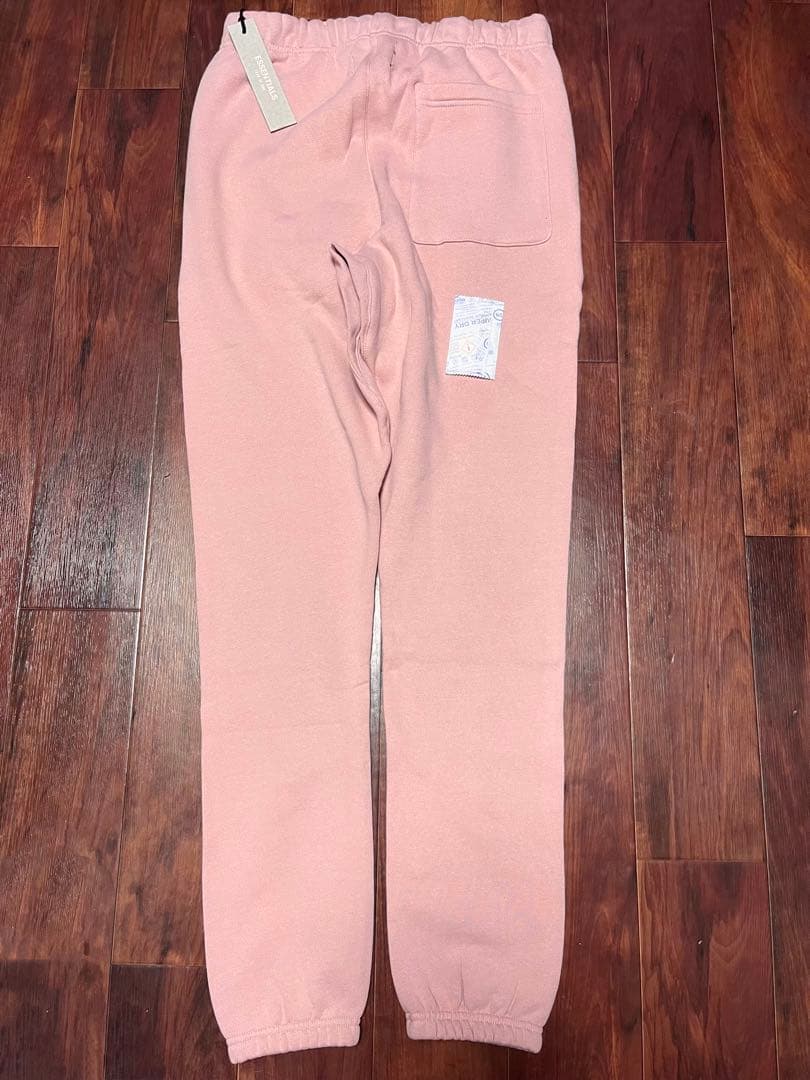 fog essentials スウェットパンツ反射フォント　ピンク裏起毛