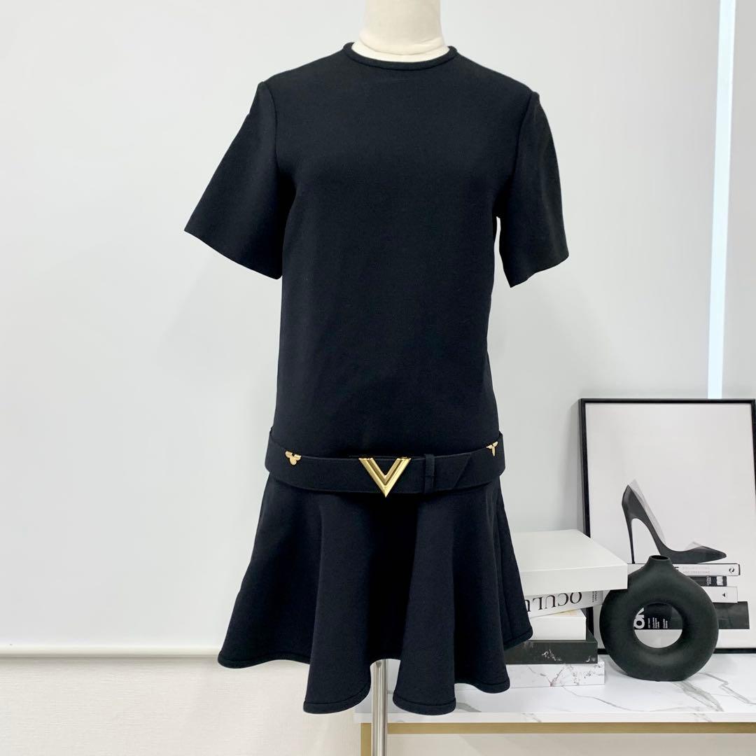 ヴィトン ワンピース ウール 半袖 ベルト ロゴ モノグラムフラワー ブラック