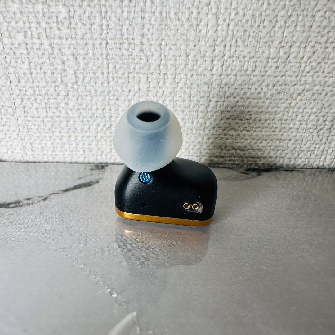 有線ピヤホン5 Hi-Unit 003-pnk 左耳