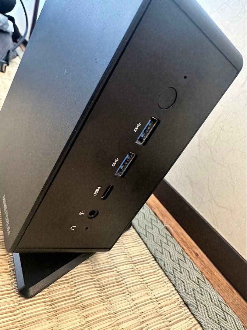 MINIS FORUM ELITEMINI UM780 XTX 本体