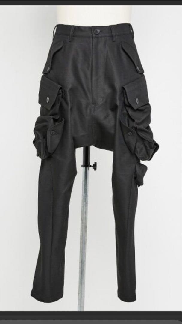 タグ付き　JULIUS Gasmask Trousers