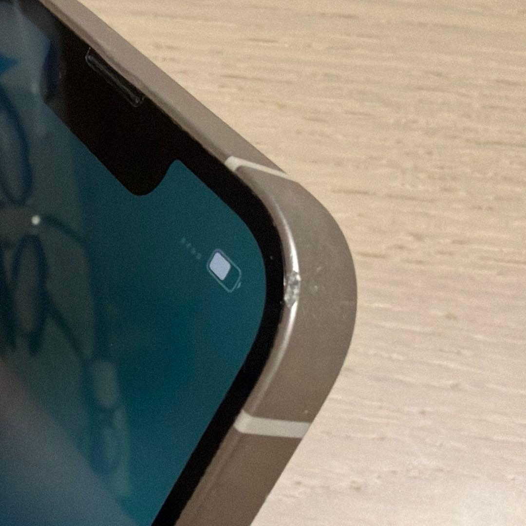 Apple iPhone 13 ホワイト 128GB 箱付 バッテリー容量77%