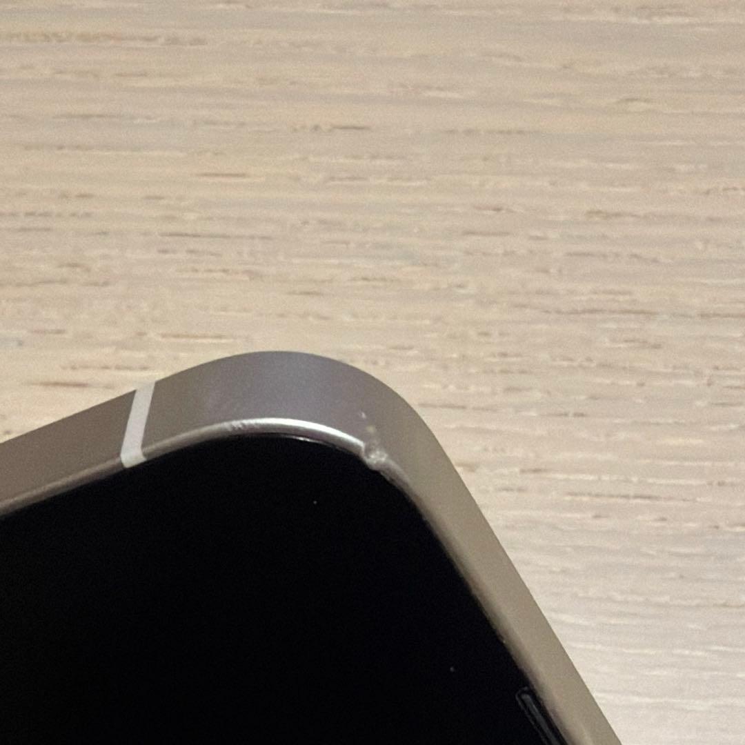 Apple iPhone 13 ホワイト 128GB 箱付 バッテリー容量77%