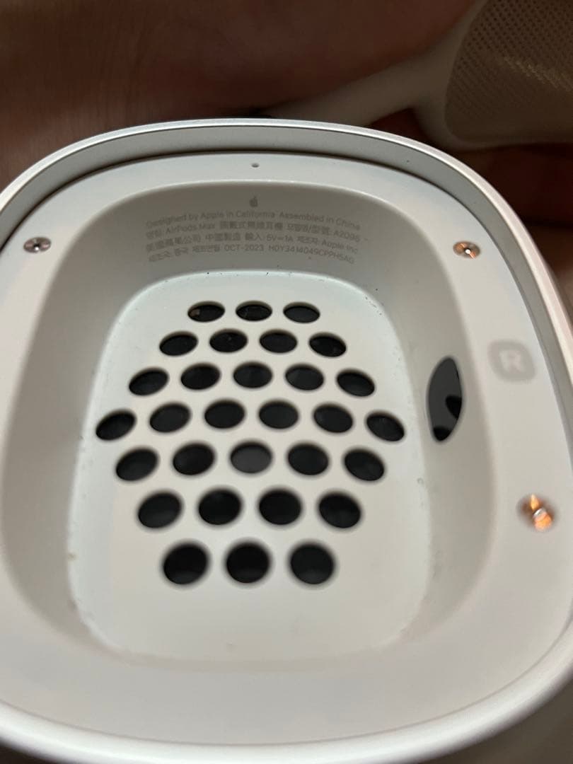 AirPods Max ケース・ケーブル付き　シルバー