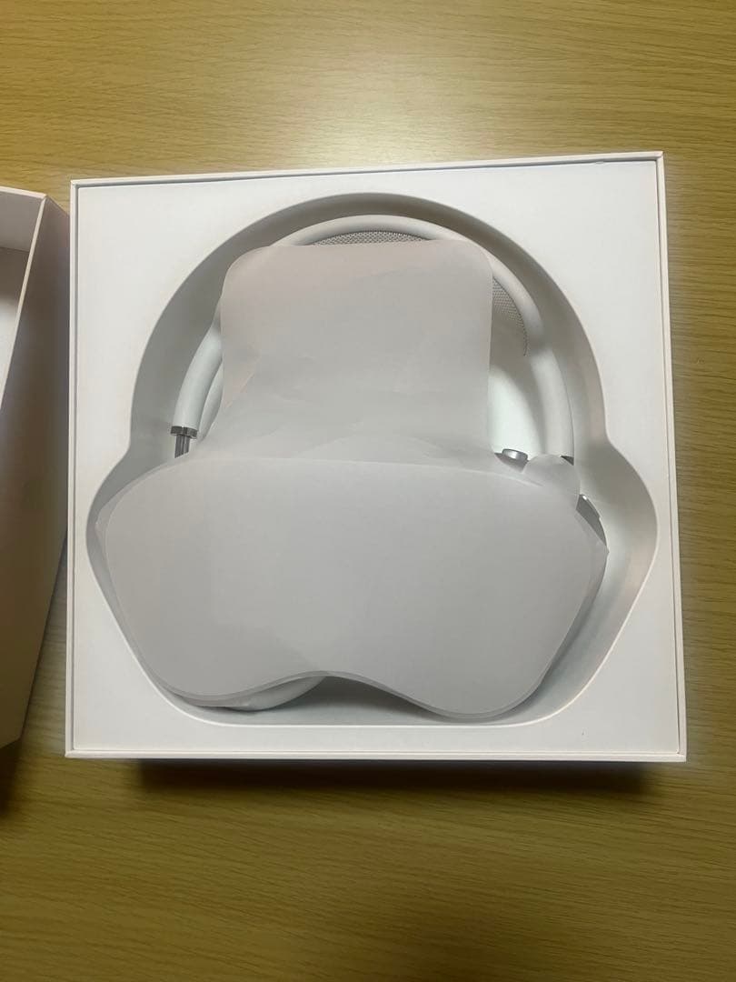 AirPods Max ケース・ケーブル付き　シルバー
