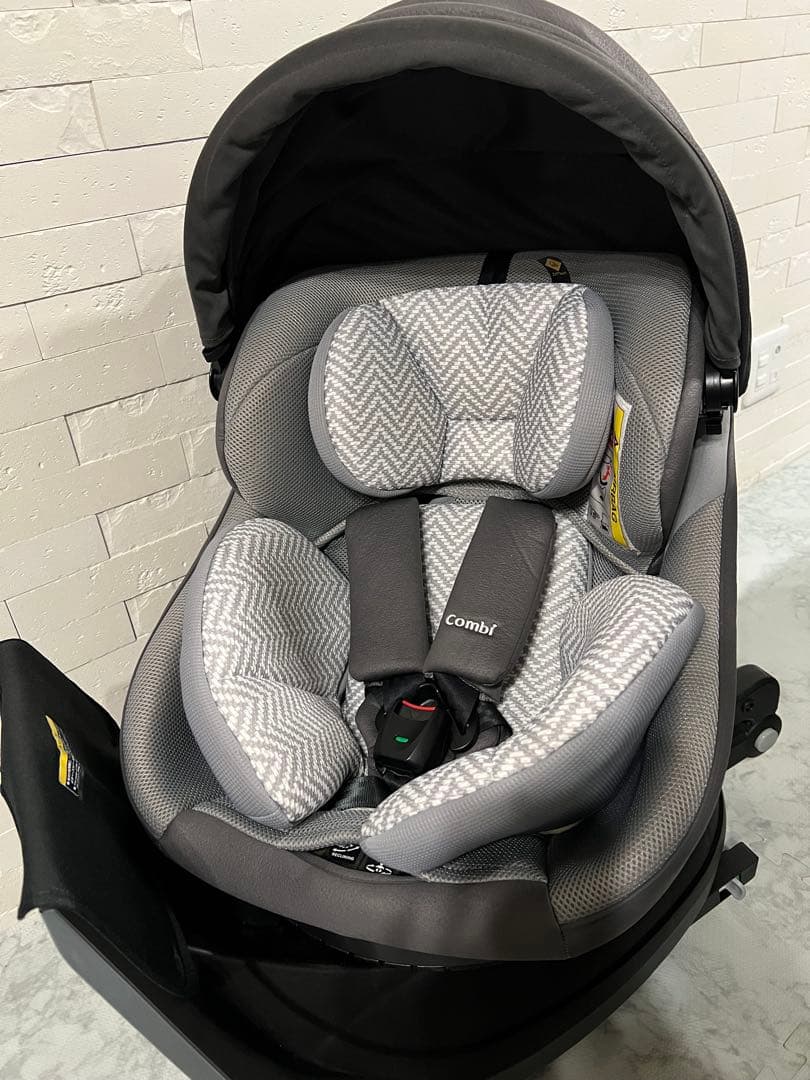 【美品】Combi クルムーヴ スマート エッグショック JN-570