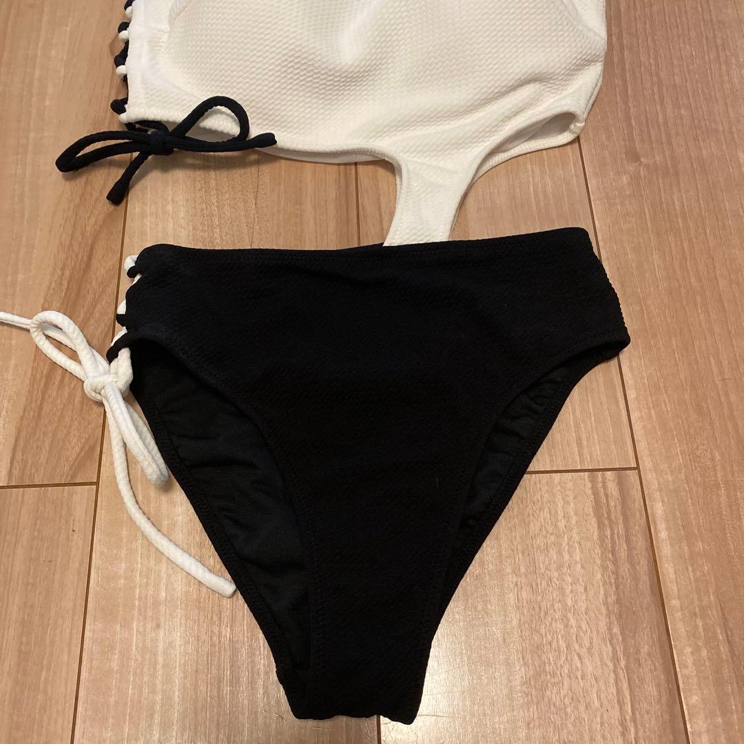 アレンシー　水着