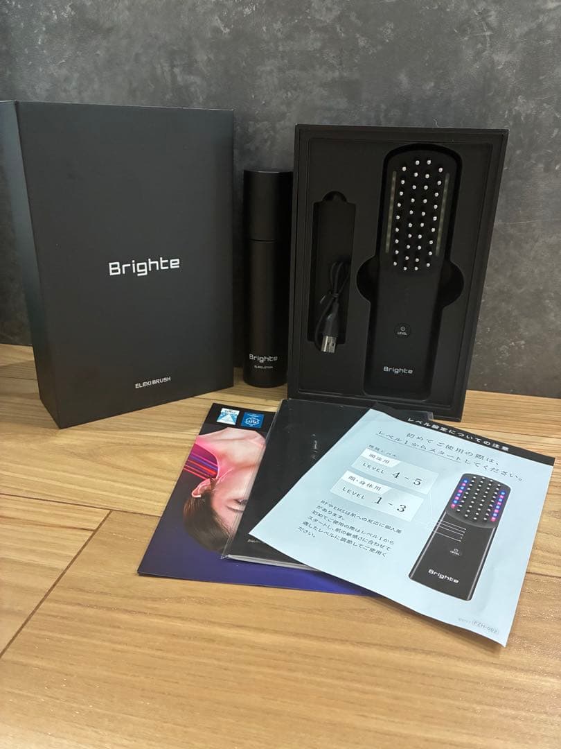 Brighte ブライト ブラシ型美顔器 ELEKI BRUSH
