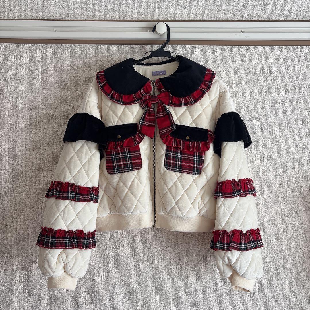 axes femme kawaii フリルキルティングブルゾン