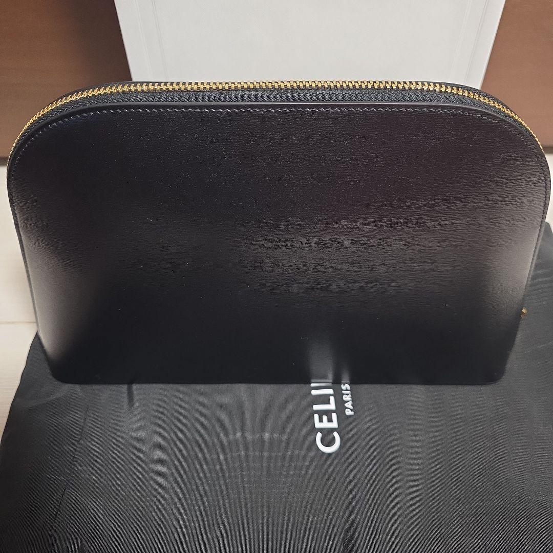 【新品】CELINE　トリオンフ　 ブラックレザー バッグ