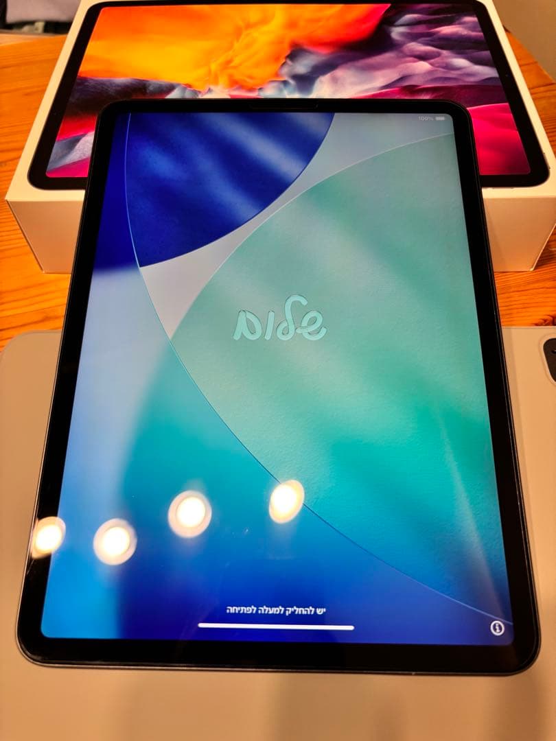 ✨美品✨iPad Pro第2世代11インチ128GB WiFiスペースグレイ