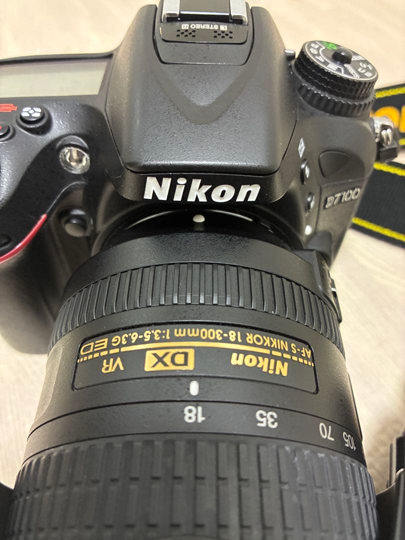 Nikon D7100 デジタル一眼レフ 本体とレンズ2本とSB-700等セット