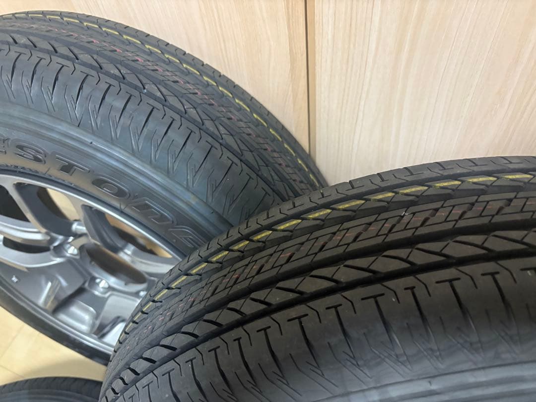 ジムニー 純正タイヤホイールセット　JB64 新車外し　スペアタイヤ付　引取り