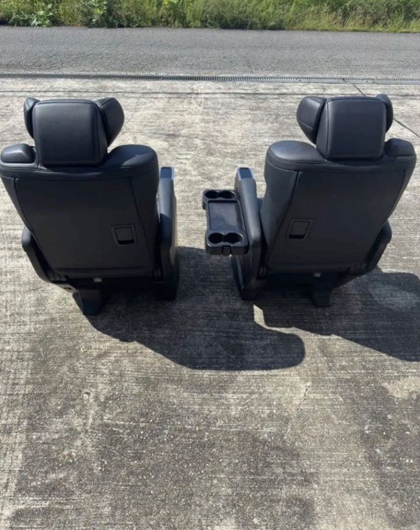 トヨタ アルファード 30系 AGH30/35/GGH30/35左右セット