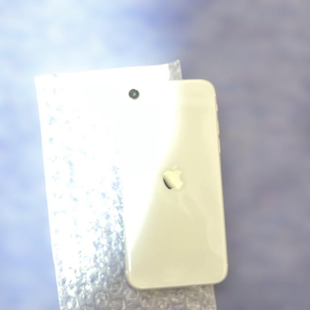 スマートフォン本体 ホワイト