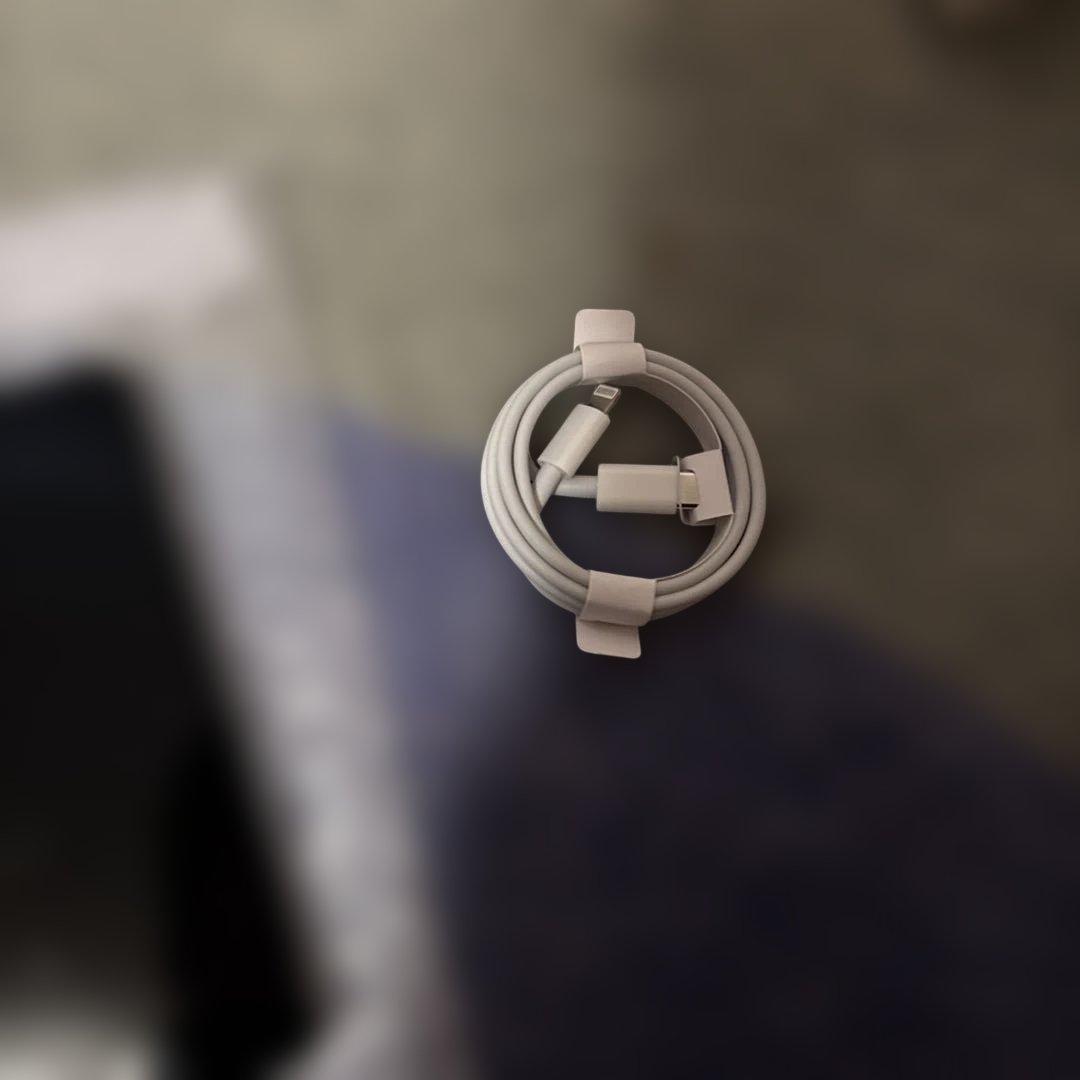 スマートフォン本体 ホワイト