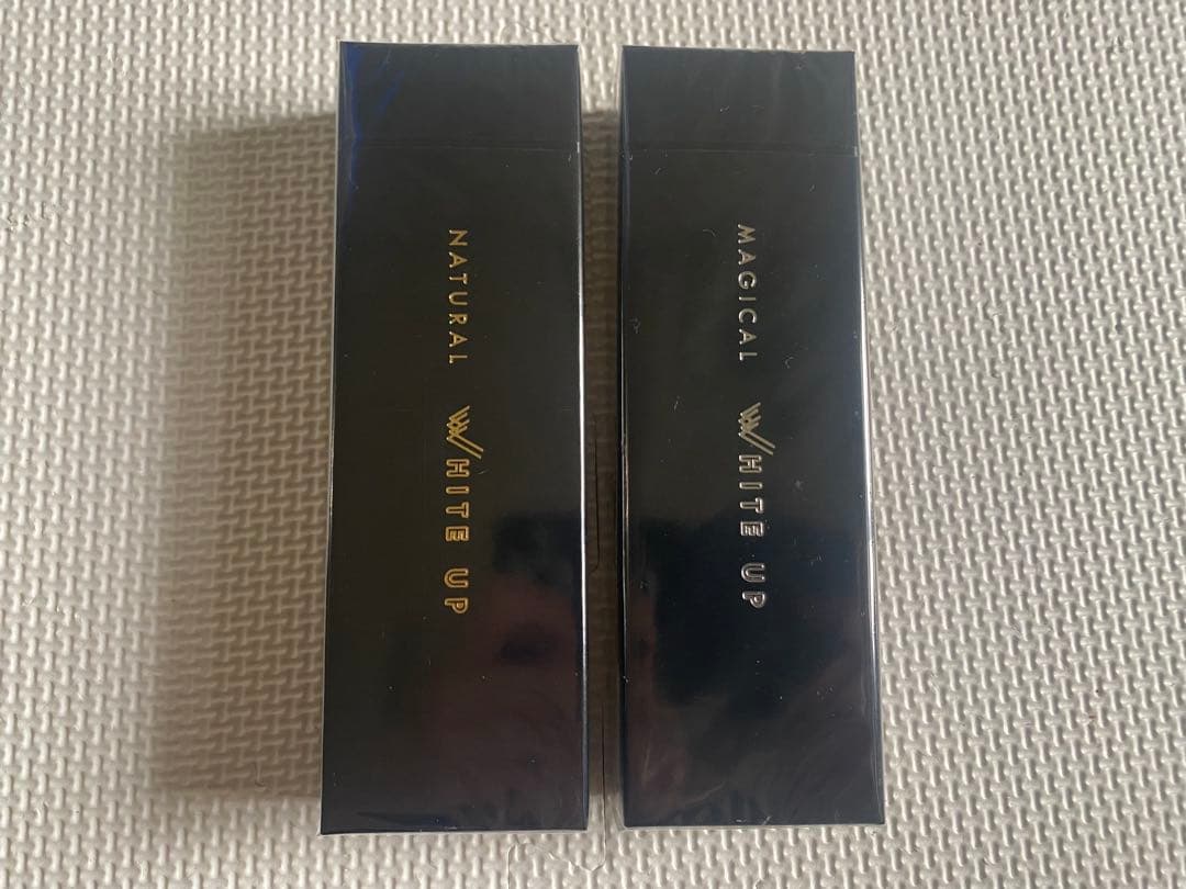 ミネラルエマルジョンクリームクリアとホワイトのセット