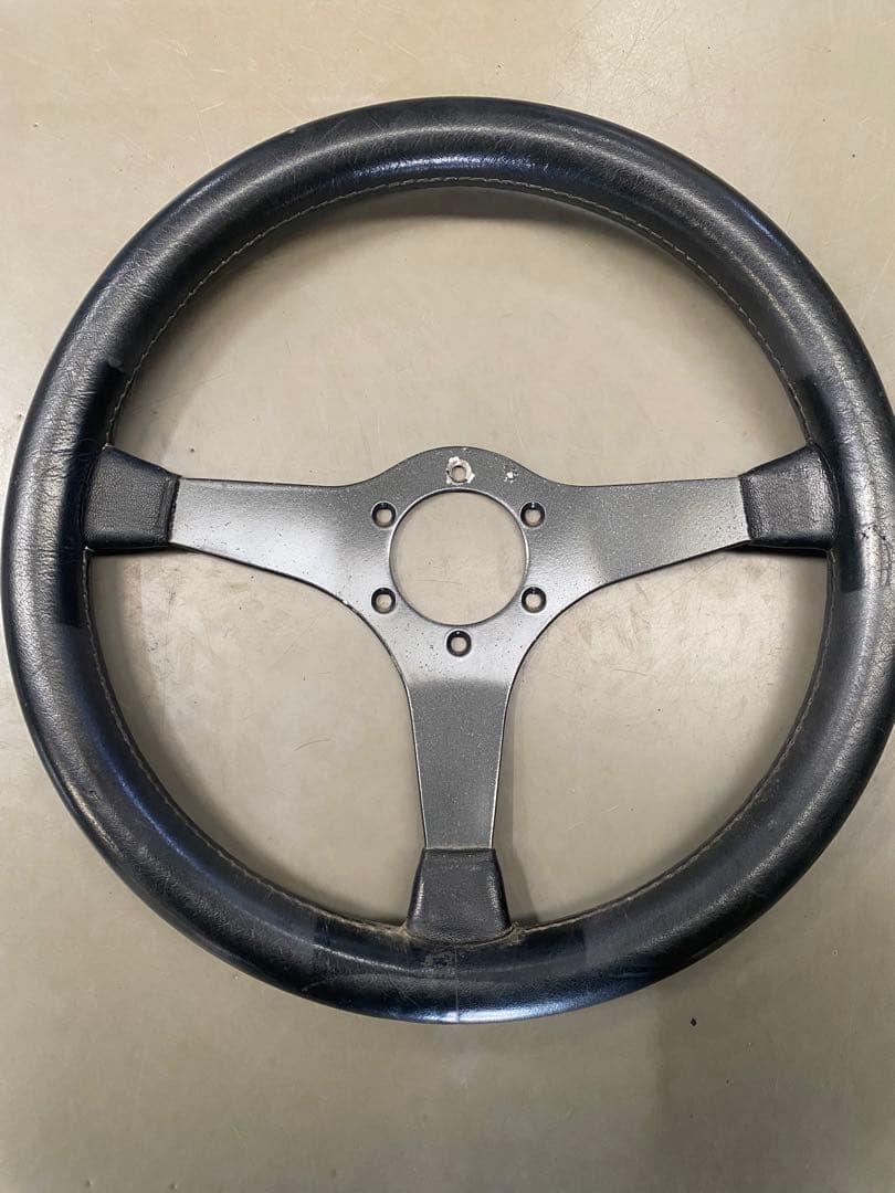 当時物ステアリング　86BRZジムニー　ロードスター　シルビア　momoピッチ