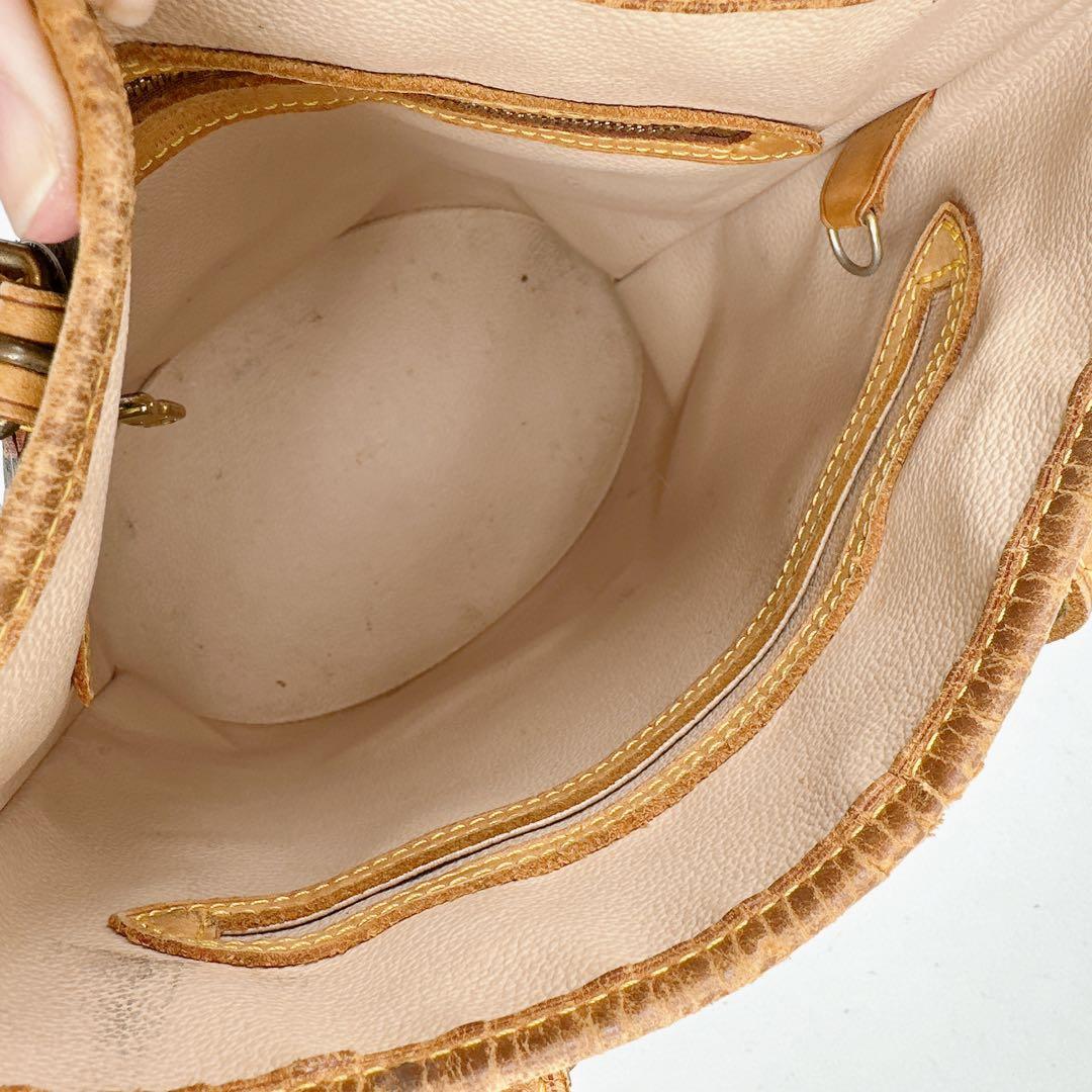 ベタなし　ルイヴィトン　モノグラム　プチバケット　ハンドバッグ