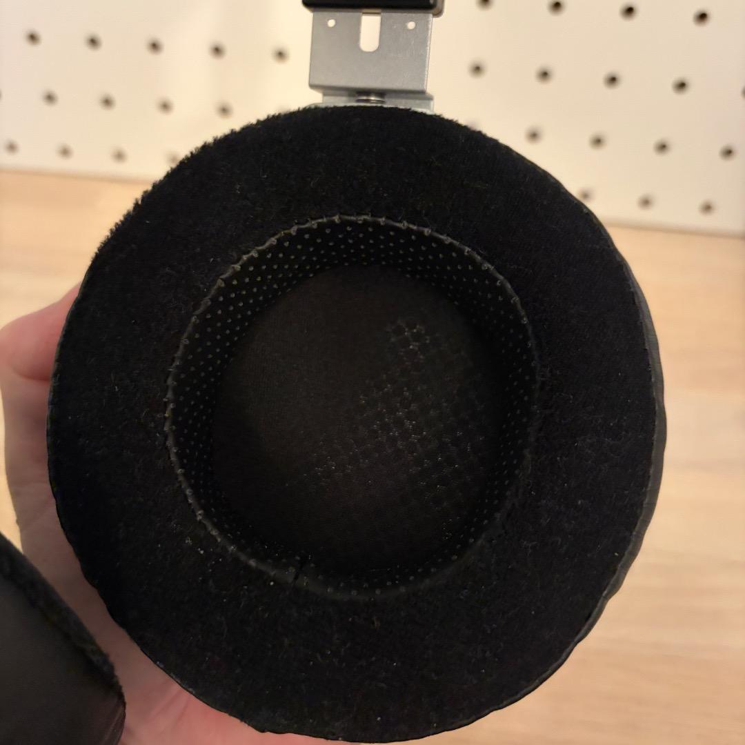 水月雨 Moondrop 大都会 - Cosmo