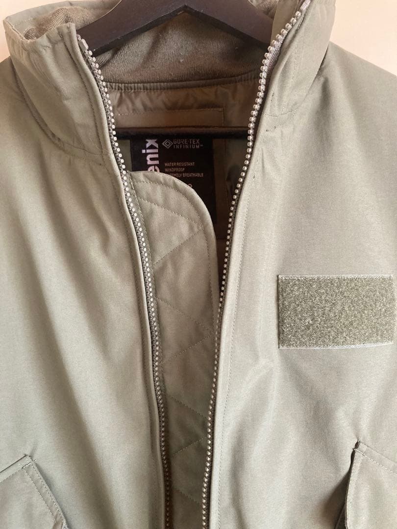 プラスフェニックス フリークスストア ゴアテックス ダウンベスト メンズL