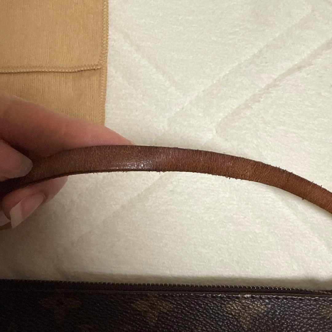 ルイヴィトン モノグラム ポシェット