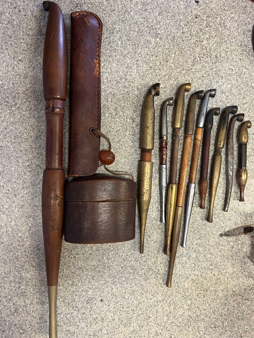 アンティーク　煙管　 10本 レザーケース付き