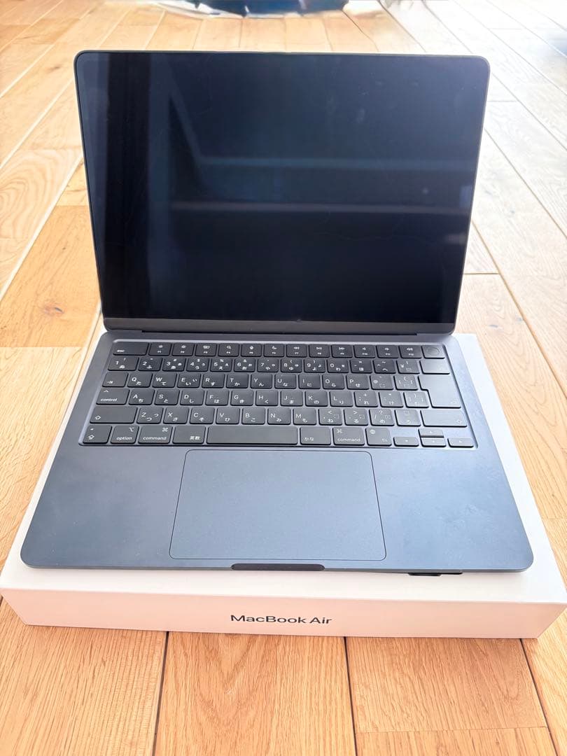 Apple MacBook Air 13インチ M2 256GB SSD