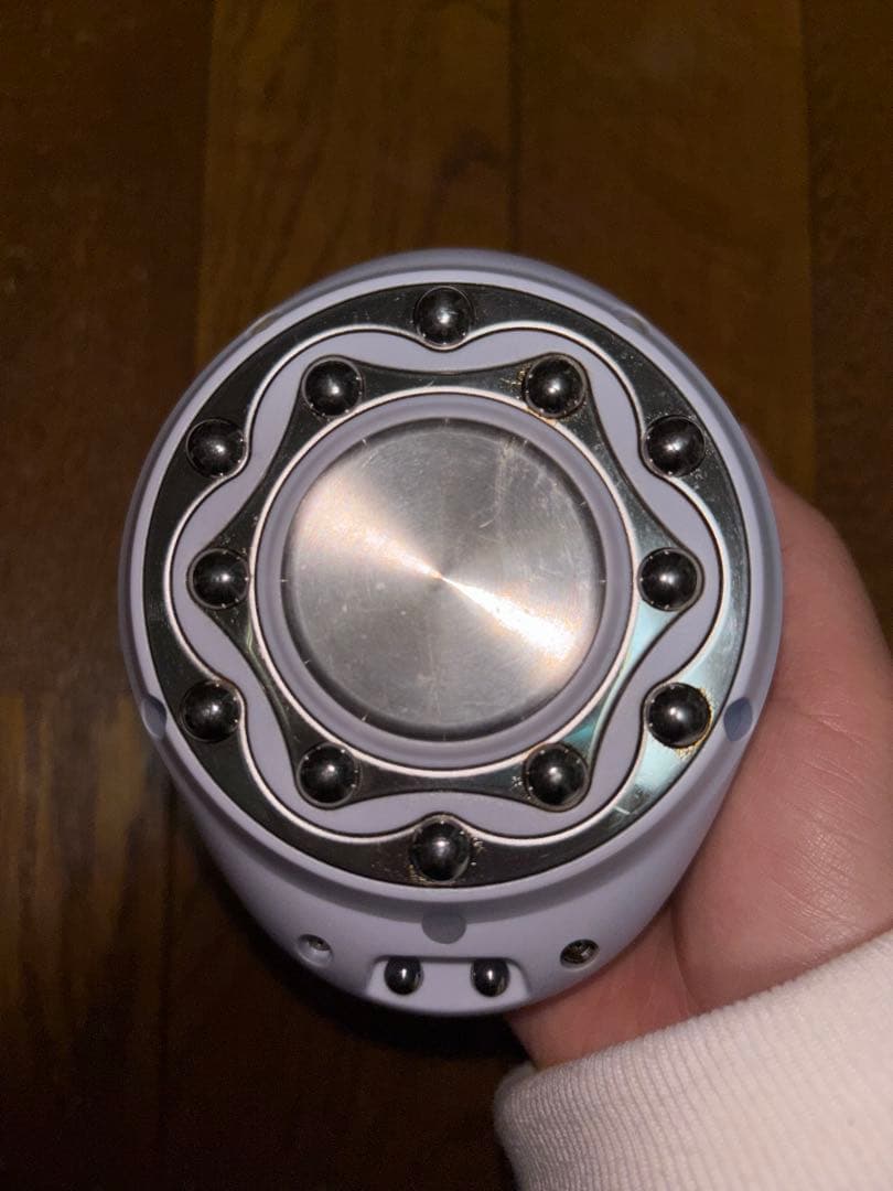 RF EMS CAVI 美顔器