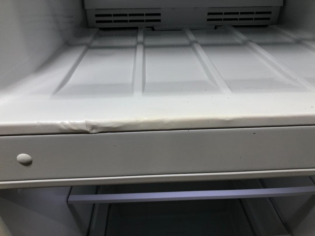 引取 ヤマダ電機 冷凍冷蔵庫 YRZ-F23H1 2022年製 75064-2-