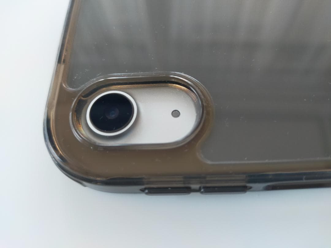 【美品・保証残】ケース付♥️iPad 第10世代 64GB Wi-Fi シルバー