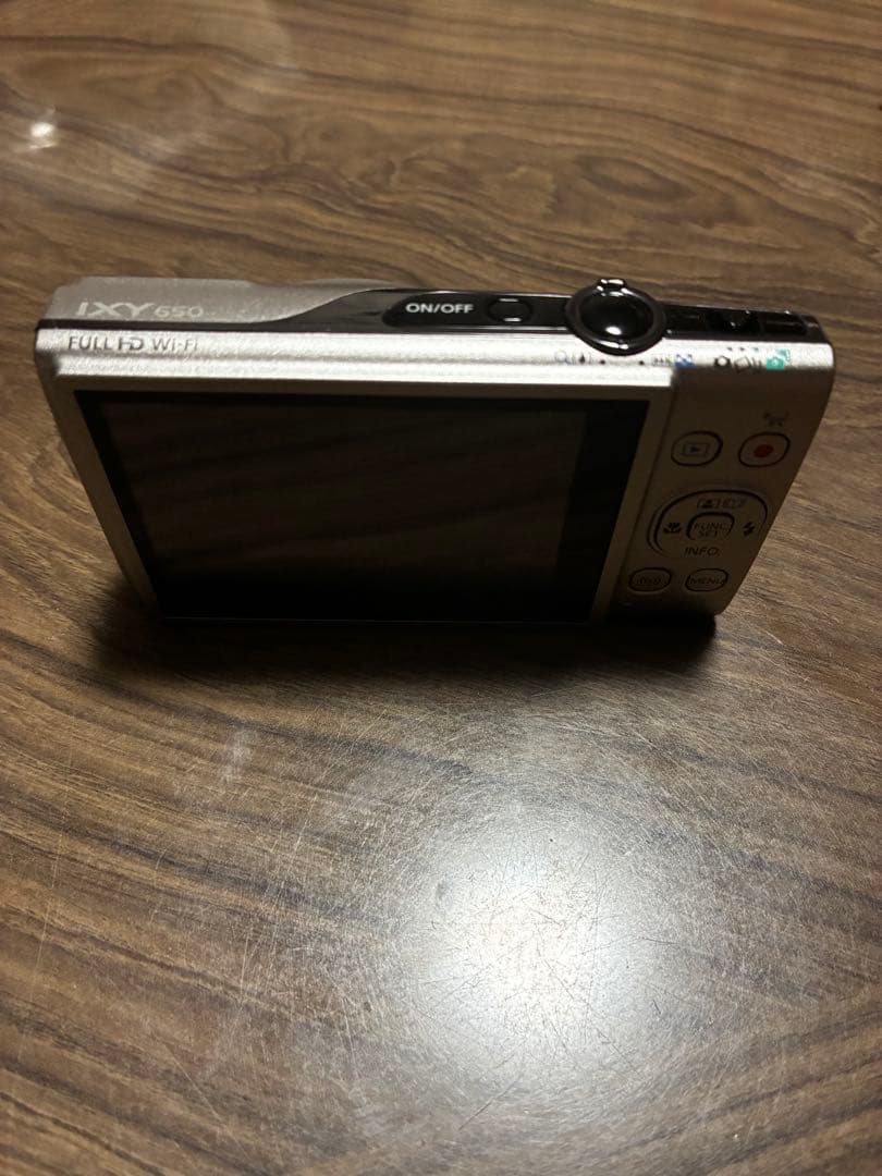 Canon IXY コンパクトデジタルカメラ 本体と付属品