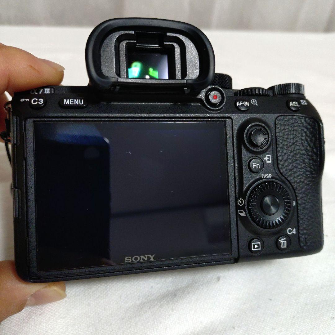 SONY α7 III ズームレンズキット ミラーレスカメラ