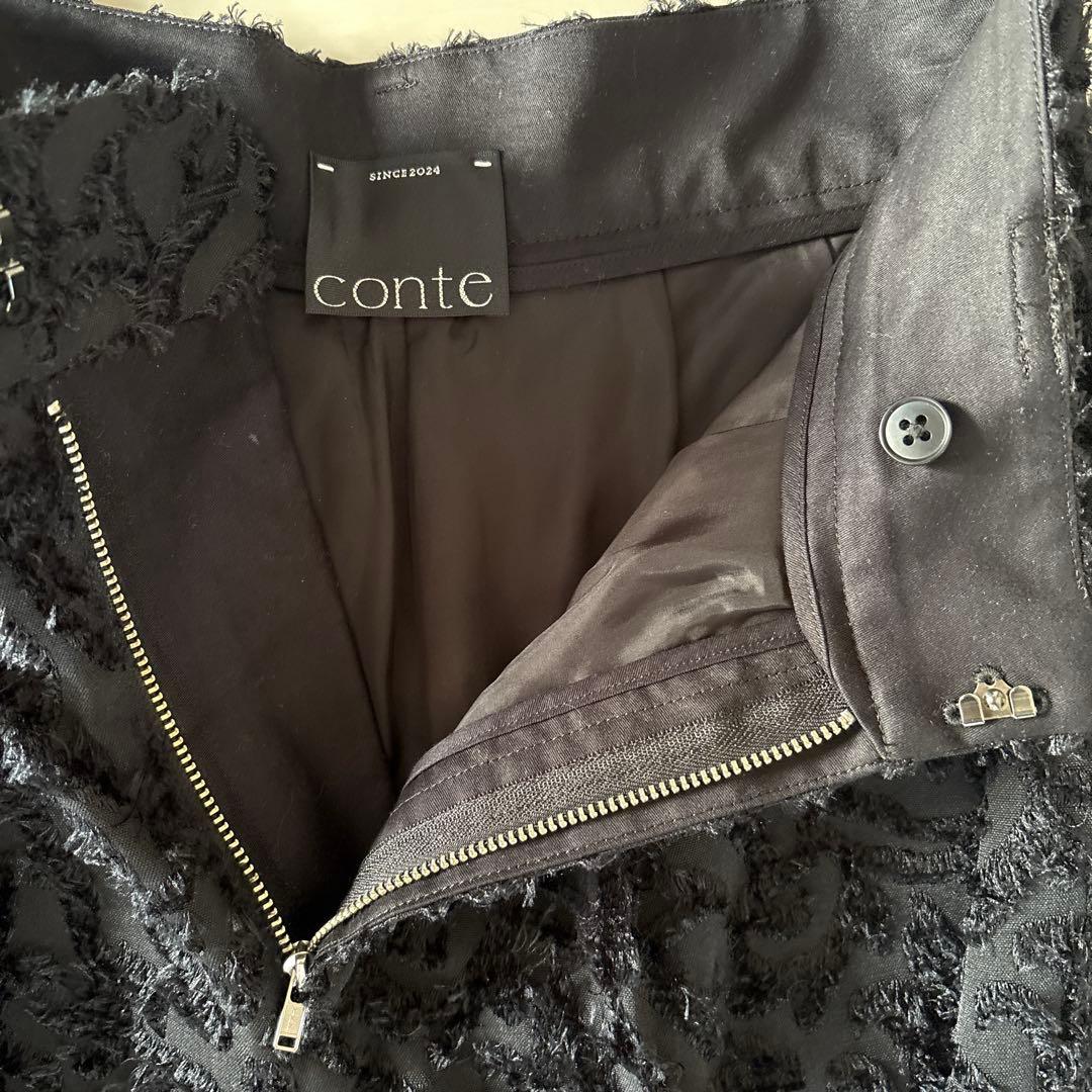 美品　conte テクスチャーパンツ 黒