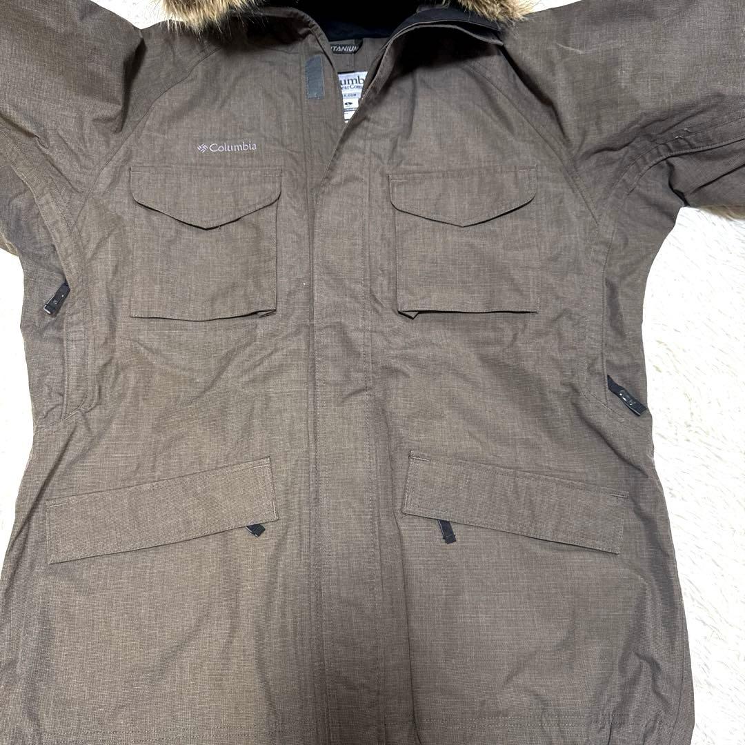 Columbiaコロンビア　スキー・スノボーウェア上下セットTITANIUM