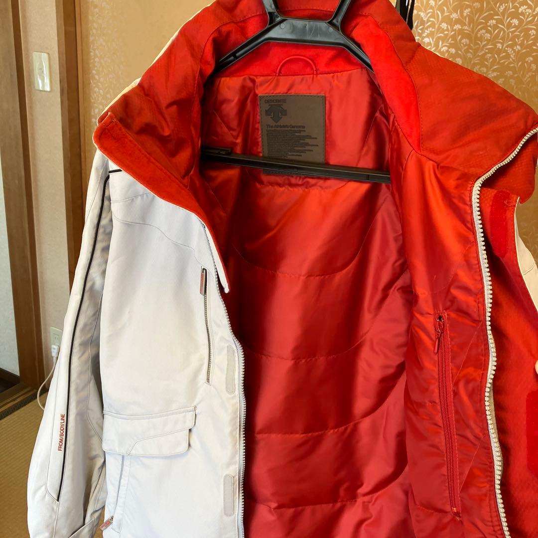 スキーウェア（フード付き）とパンツセット