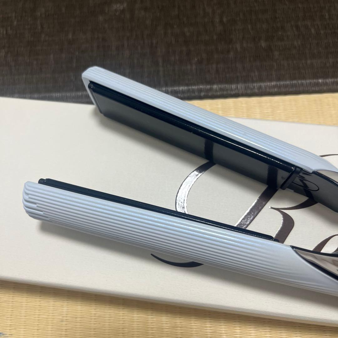 リファビューテックストレートアイロン