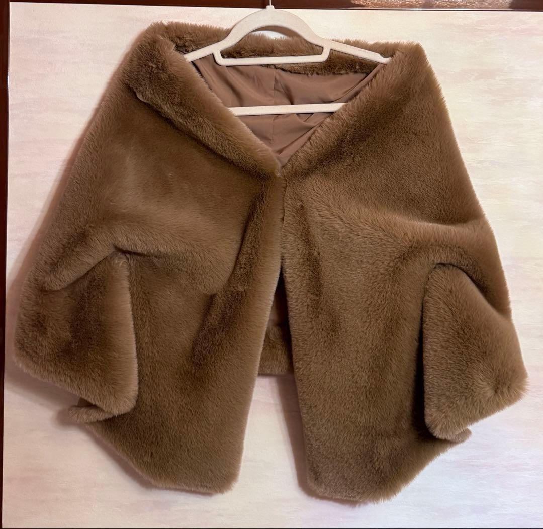 【未使用】JENNE リッチボリュームファーケープ